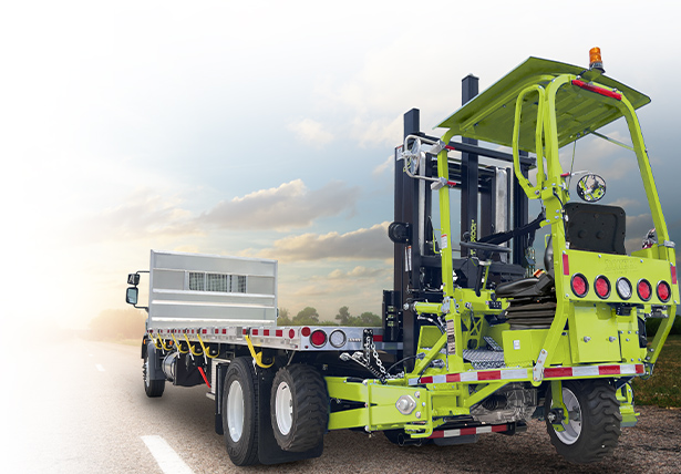 Tandem Axel Truck