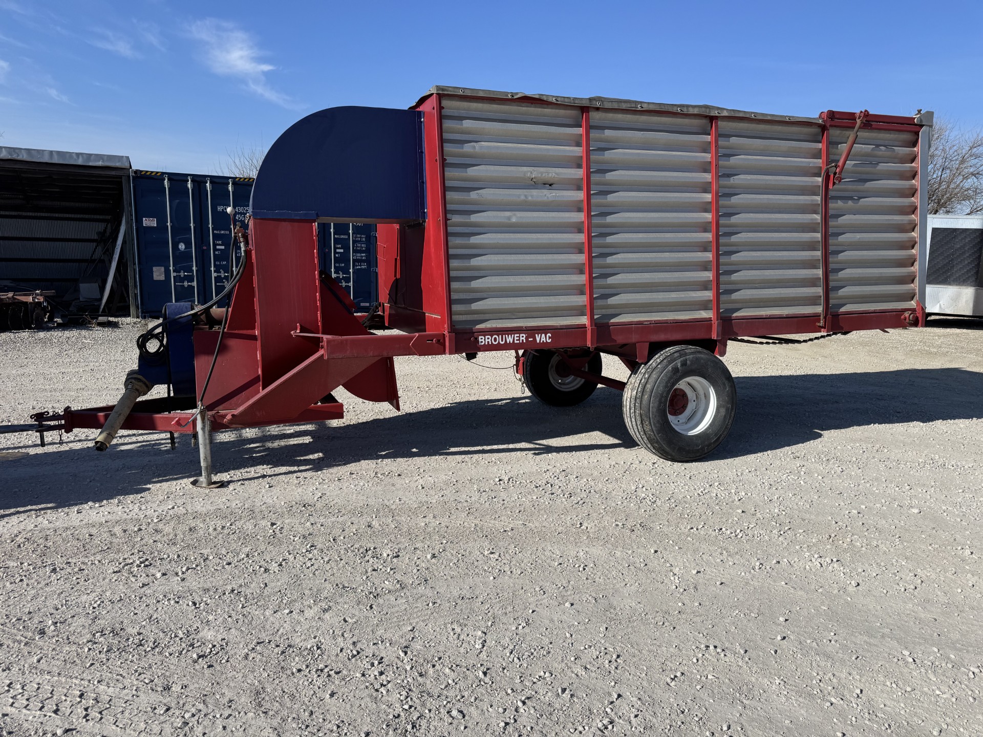 *PENDING* Brouwer BV85 Turf Vac
